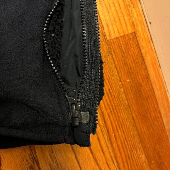 Boys blue gap Sherpa coat and vest In one. - Picture 7 of 12